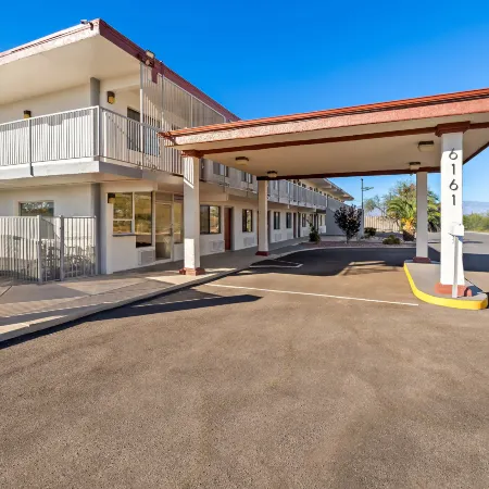 Red Roof Inn Tucson - Vail