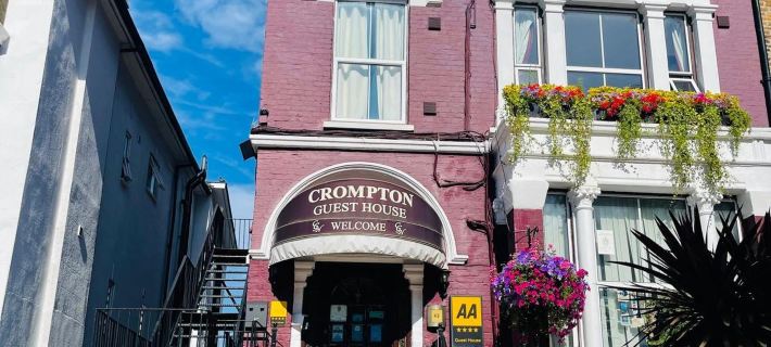 Crompton Guest House Hotels in Hounslow
