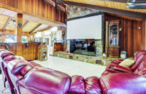 1-acre Las Vegas Getaway: Pool, Spa & Tennis Court