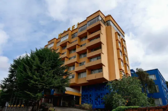 Hotel Savoy Inn Hotels near Bicentenario Park