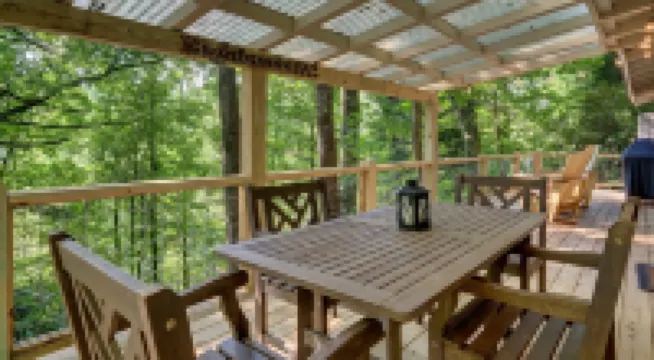 Mountain Laurel Tree House
