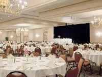 Holiday Inn PORTLAND-BY THE BAY by IHG Hotels in Portland