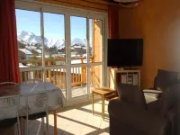 Apartment in Les Choucas by Ski Slopes - Homestays
