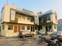 MORESHWAR PRIDE & RESIDENCY Hotels in Verul