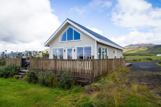 Miðhraun - Lava Resort Hotels in 