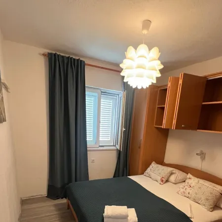 Villa Stella - Two Bedroom Apartment with Balcony and Sea View (Carla)