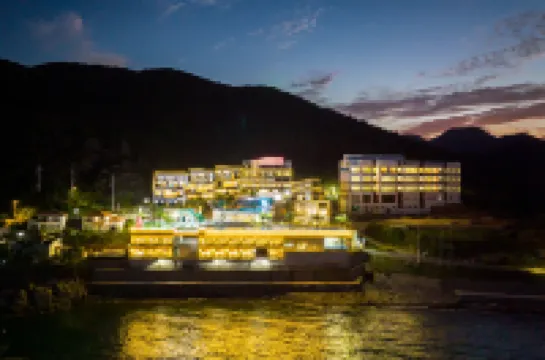 Blue Mango Pool Villa & Resort Hotels in 