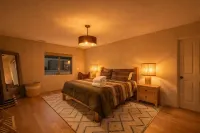 Red Rock Views • Pool, Spa, Firepit, & Billiards • Luxe 6Br Sedona Retreat