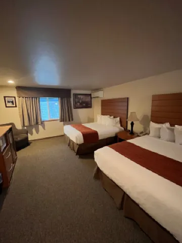 Seasons Motel Hotels in 