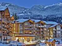 Evolution Whistler Hotels near T-Bar