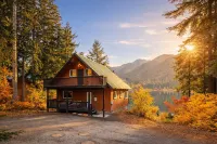 Otter Chalet On Fish Lake 4 Bedroom Home by NW Comfy Cabins by RedAwning