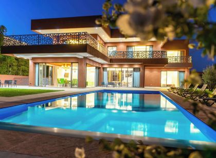 Golfside Villas