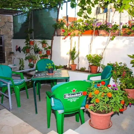 Apartment Simi Hotels in Postire