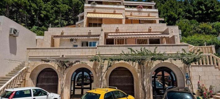 Apartments Draga Hotele w: Brela