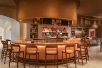 Kimpton Miralina Resort and Villas by IHG - bar