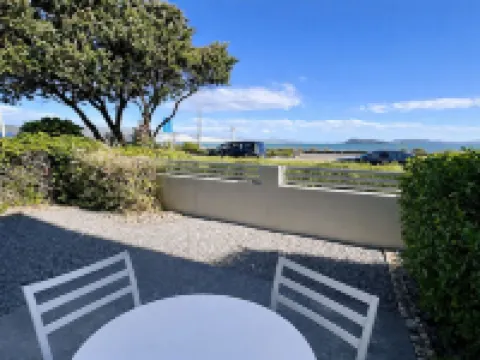 BKs Premier Motel Esplanade Hotels in Lower Hutt