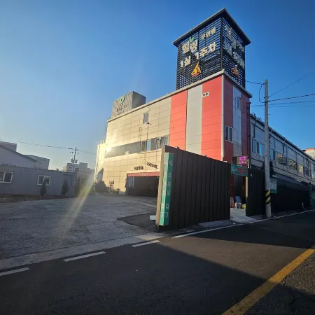 Pohang Jangseong-dong Healing Motel