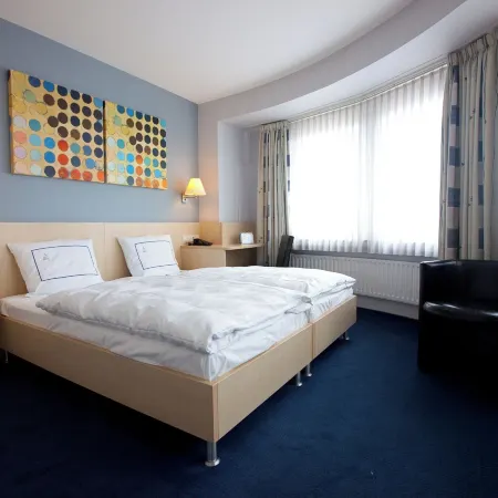 Hotel Empire Отели рядом с достопримечательностью «Клаузен»