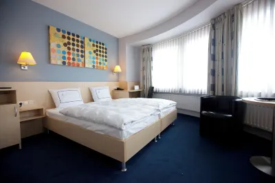 Hotel Empire Hotels in 