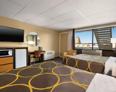 Super 8 by Wyndham Hearst on Hotels in Hearst