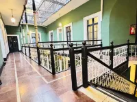 1825 Stay Hotels near Murillo Square