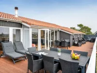 "Petkana" - 700m from the Sea - parking