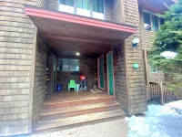 V3 Gorgeous Ski-in Mountain View Townhouse with Great Views in Bretton Woods Fast Wifi