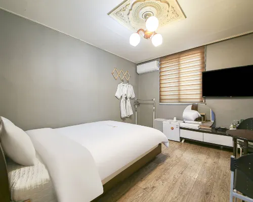 Daejeon Avishong Hotels near Jung-gu