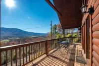 Gorgeous View. Hot Tub. Privacy. Fireplace. Pool & Fishing Access! - خلابة