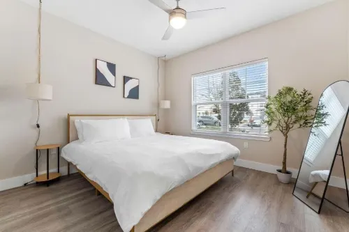 Pinnacle Apartments W Amenties by Heavenly Homes
