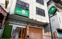 Kareem Syariah Hostel Bukittinggi - Hostels