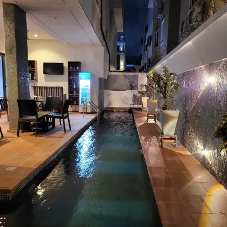 Vievely Suites and Apartments