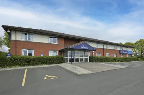 Travelodge Washington A1 (M) Northbound