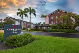 Candlewood Suites MIAMI LAKES by IHG