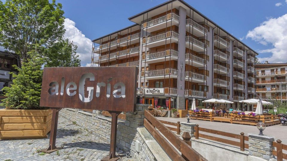 Hotel K2