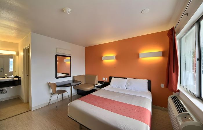 Motel 6 San Marcos, TX