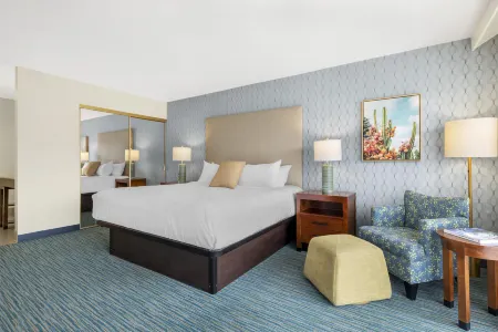 Best Western Plus Beach View Lodge