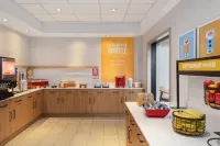 Hampton Inn & Suites by Hilton Langley-Surrey - servizio colazione