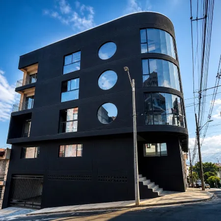 Hotel Moore 45 Отели рядом с достопримечательностью «Научный музей Explora Park»
