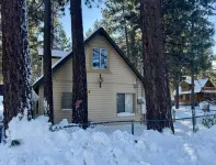 Big Bear 4 Seasons Lodge - vue sur la montagne
