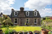 Leven House Bed and Breakfast - 3-Star