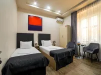 Elysium Gallery Hotels near Armenian National Opera and Ballet Theatre