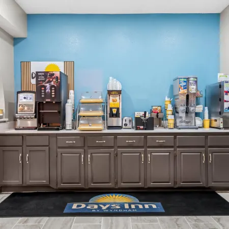 Days Inn by Wyndham Troy