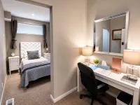 Stay549 Hotels near Assiniboia Downs