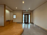 Omodaka Rental Villa Hotels in Okaya