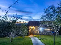 Aloegrove Safari Lodge Hotels in Otjiwarongo