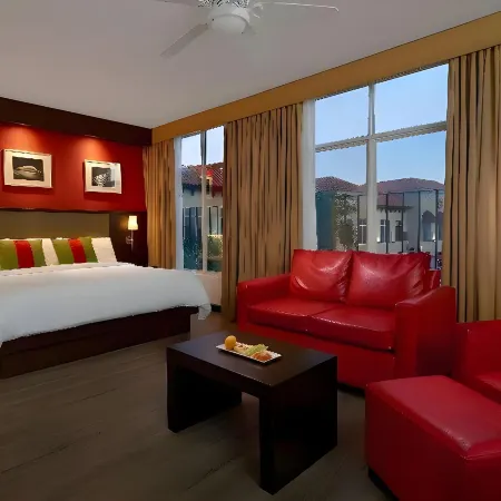 S Hotel Kingston