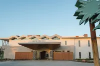 Caravan Court Hotel