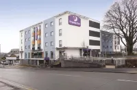 Premier Inn Maidstone Town Centre - parking
