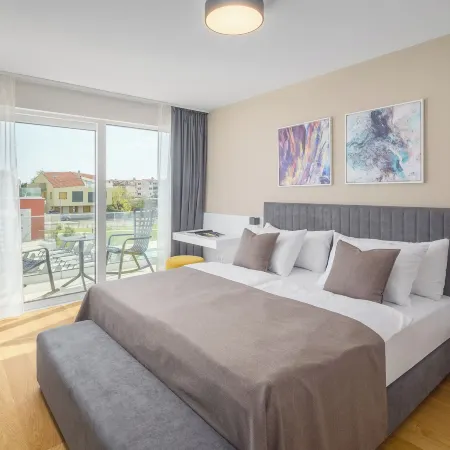 Apartments Maj Residence Luxury